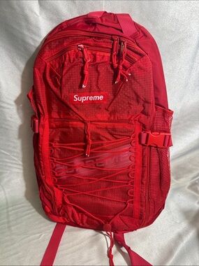 New!🔥Supreme Red Tactical-Style Backpack!🔥